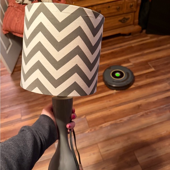 Lamp - Picture 3 of 3